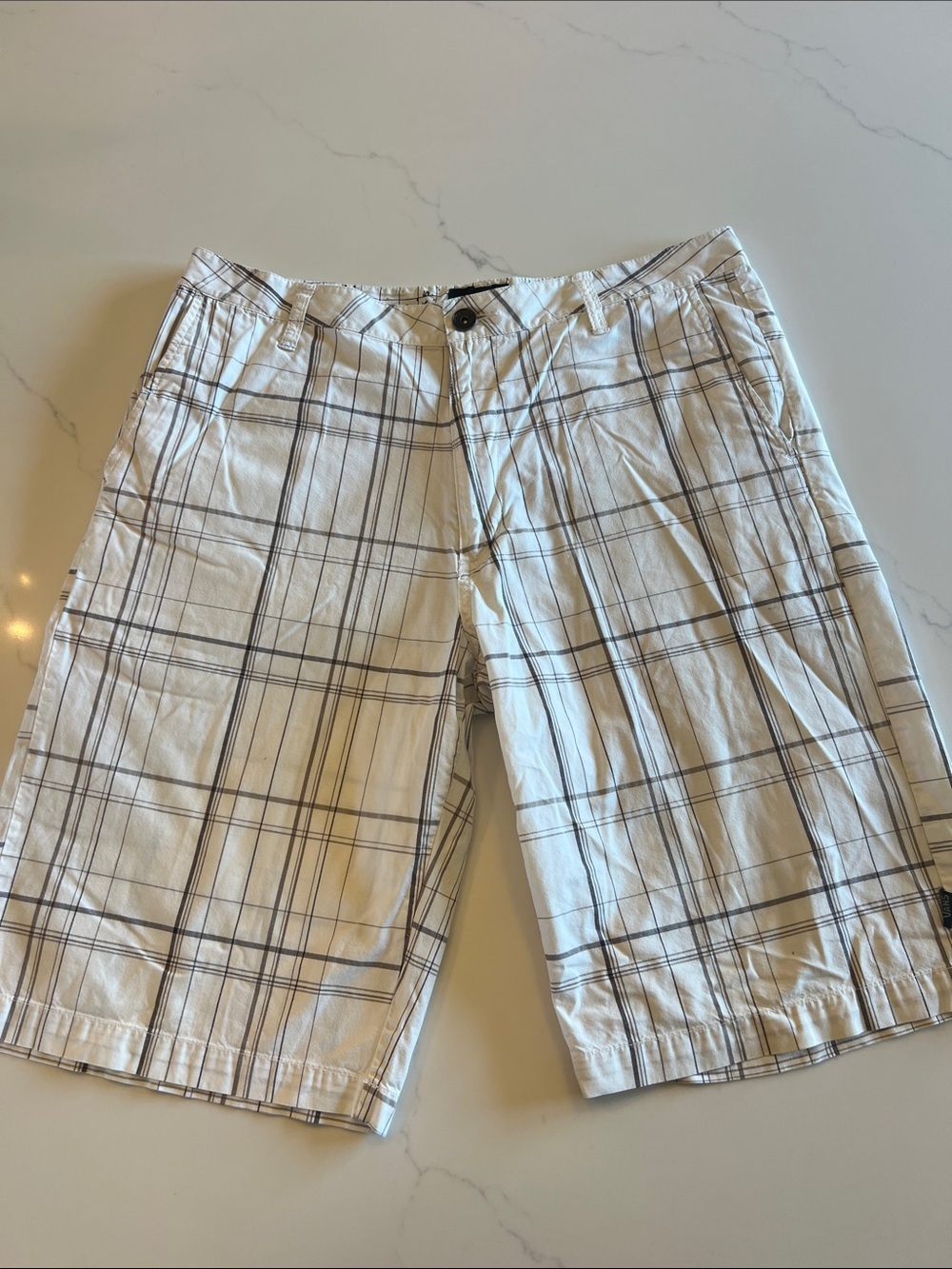 Vans White Plaid Flat Front Men’s Shorts